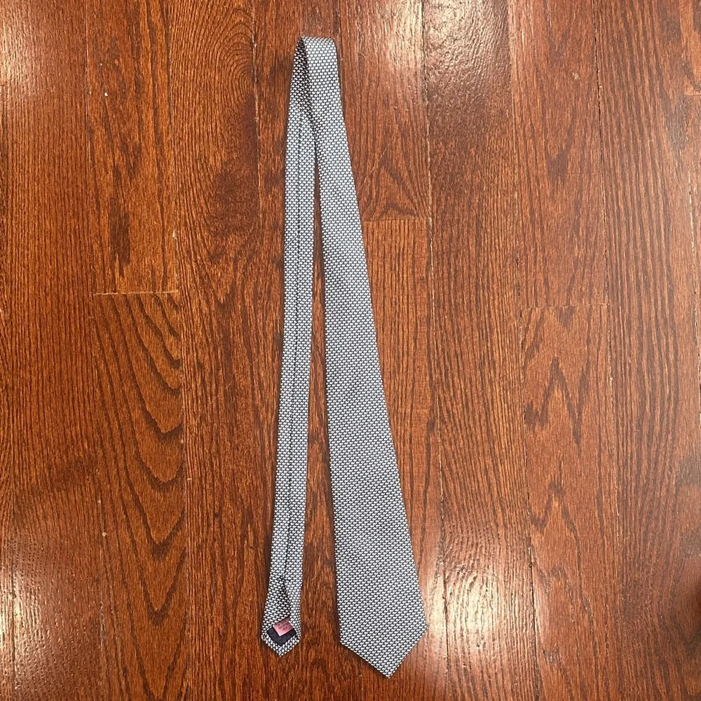 Vineyard Vines Kids Classic Whale Tie Navy and White